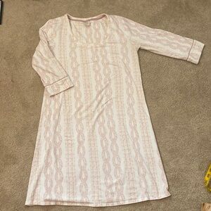 Soma intimates soft pullover nightgown night shirt pink and white small pajamas